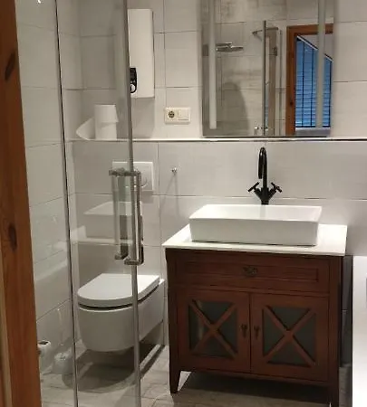 Gemuetliche Ob12-eg- Wildpark Apartment *